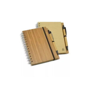 Bloco de anotações com capa de bambu