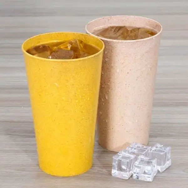 Copos ecológicos para Festa