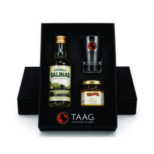 Kit Cachaça vai Brasil Personalizado